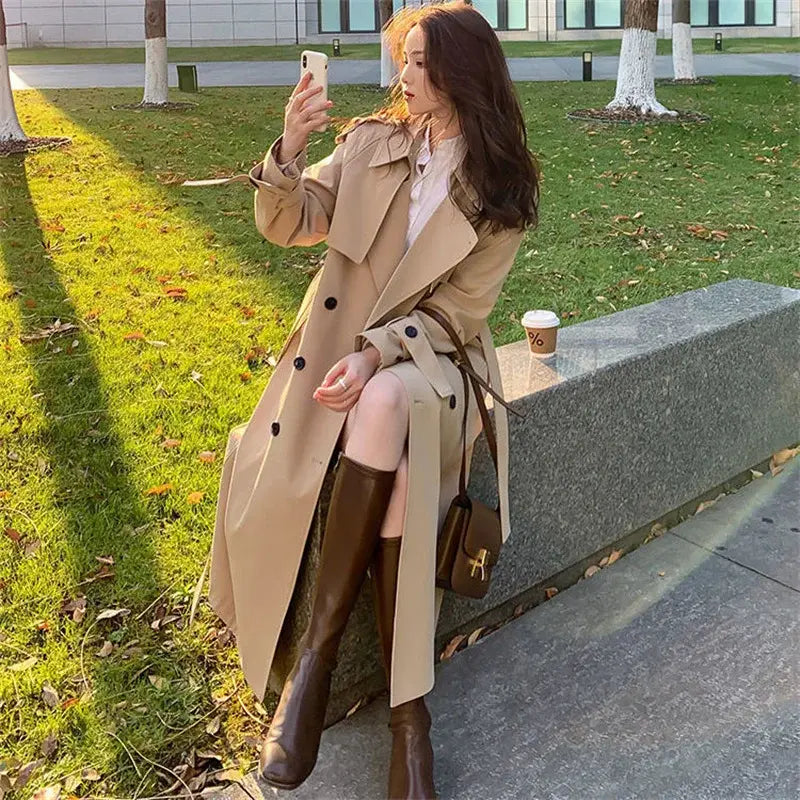 Trench Coat Despojado Streetwear - Elegância Coreana, Design Midi e Funcionalidade Windbreaker